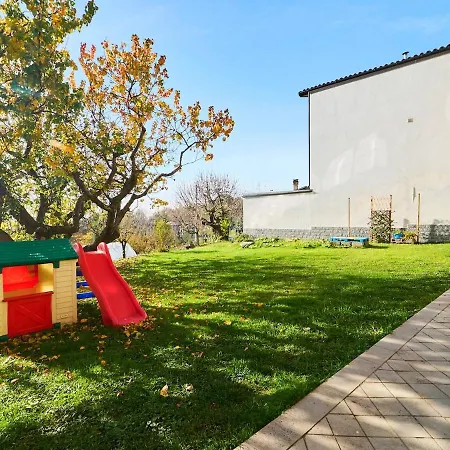 Casa Patron - Grande Casa Immersa Nella Natura Della Valchiusella, Vista Montagna, Perfetta Per Famiglie E Gruppi A 1 Ora Da Torino