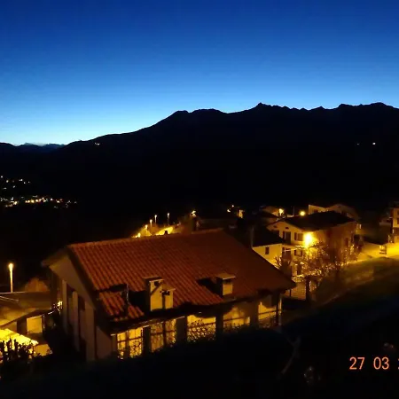 Casa Patron - Grande Casa Immersa Nella Natura Della Valchiusella, Vista Montagna, Perfetta Per Famiglie E Gruppi A 1 Ora Da Torino Prázdninový dům Val di Chy